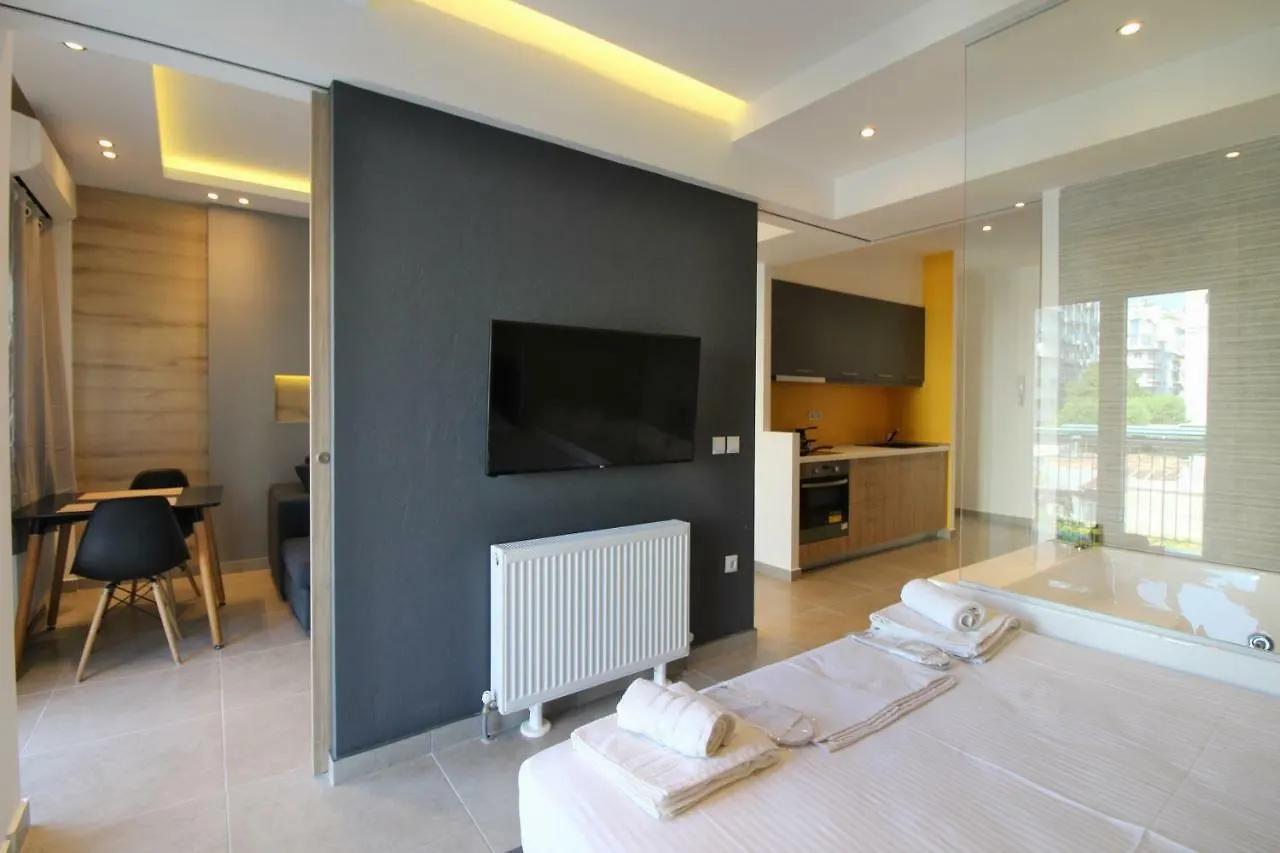 Yellow Suite Group Mesitiki Thessaloniki Apartment